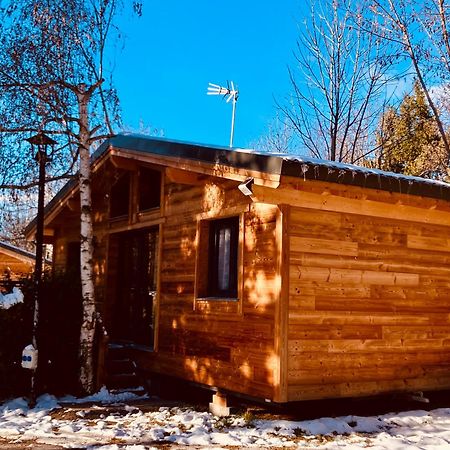 Camping L'Enclave Mobil-Home Estavar Zewnętrze zdjęcie
