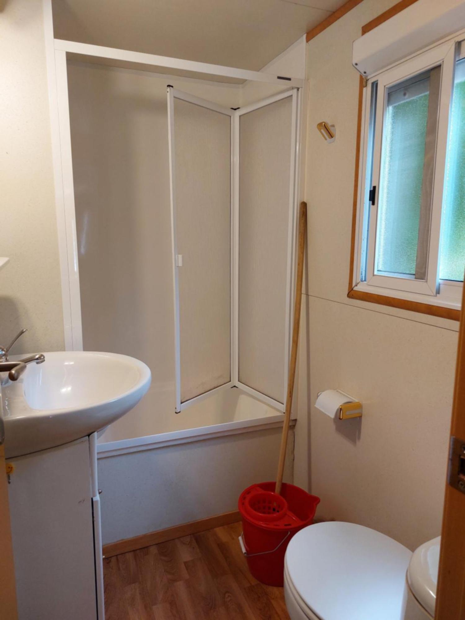 Camping L'Enclave Mobil-Home Estavar Zewnętrze zdjęcie
