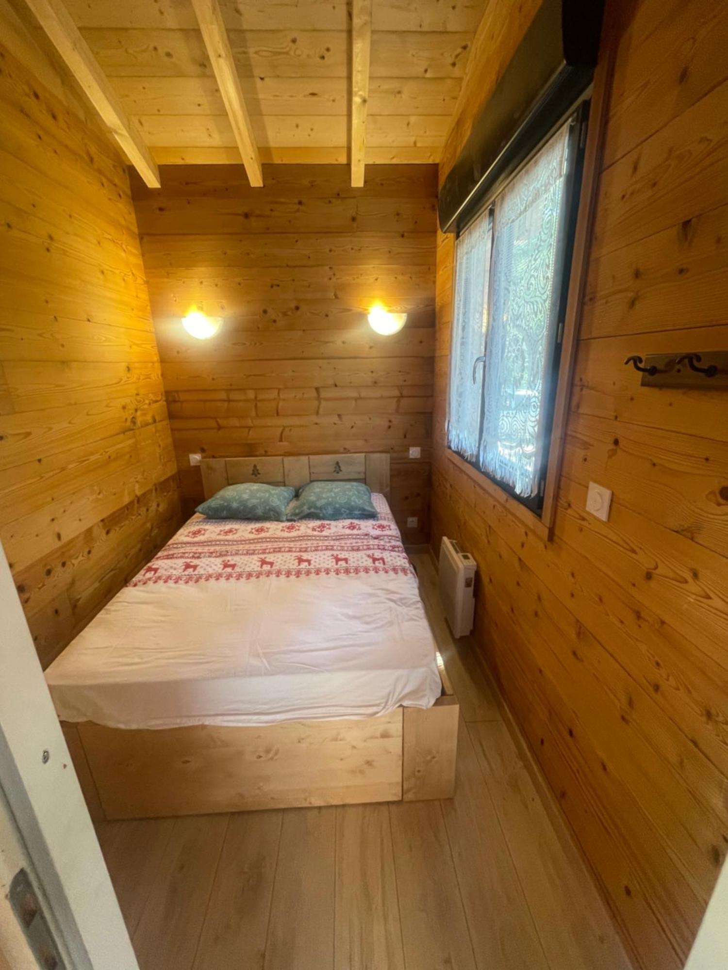 Camping L'Enclave Mobil-Home Estavar Zewnętrze zdjęcie