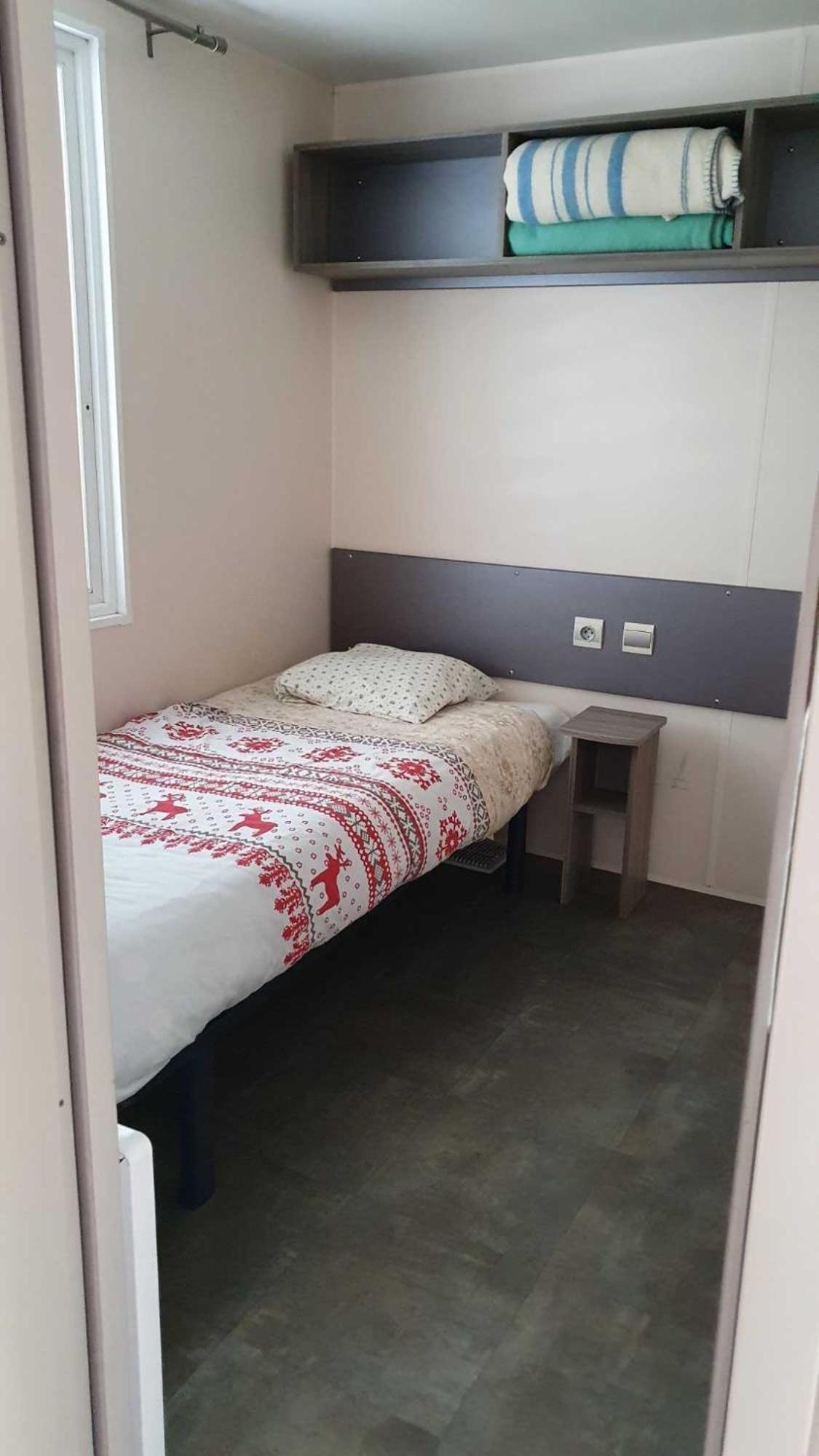 Camping L'Enclave Mobil-Home Estavar Zewnętrze zdjęcie