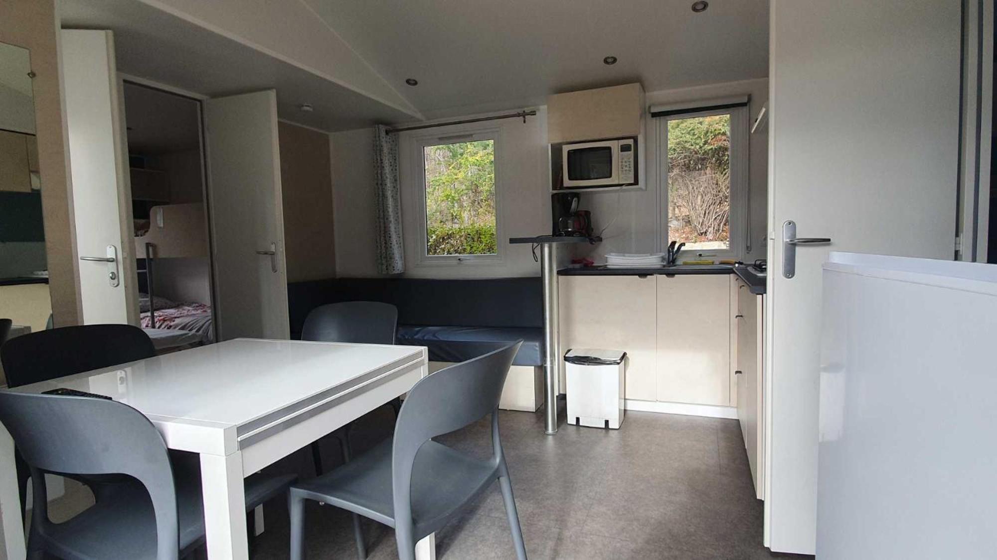 Camping L'Enclave Mobil-Home Estavar Zewnętrze zdjęcie
