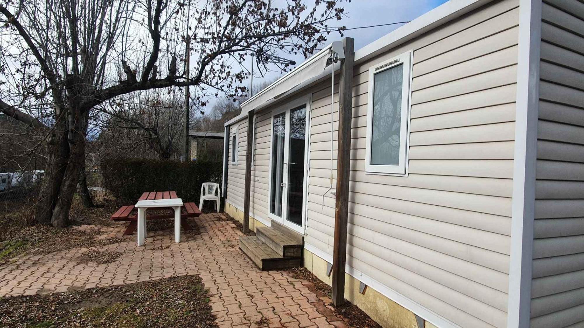 Camping L'Enclave Mobil-Home Estavar Zewnętrze zdjęcie