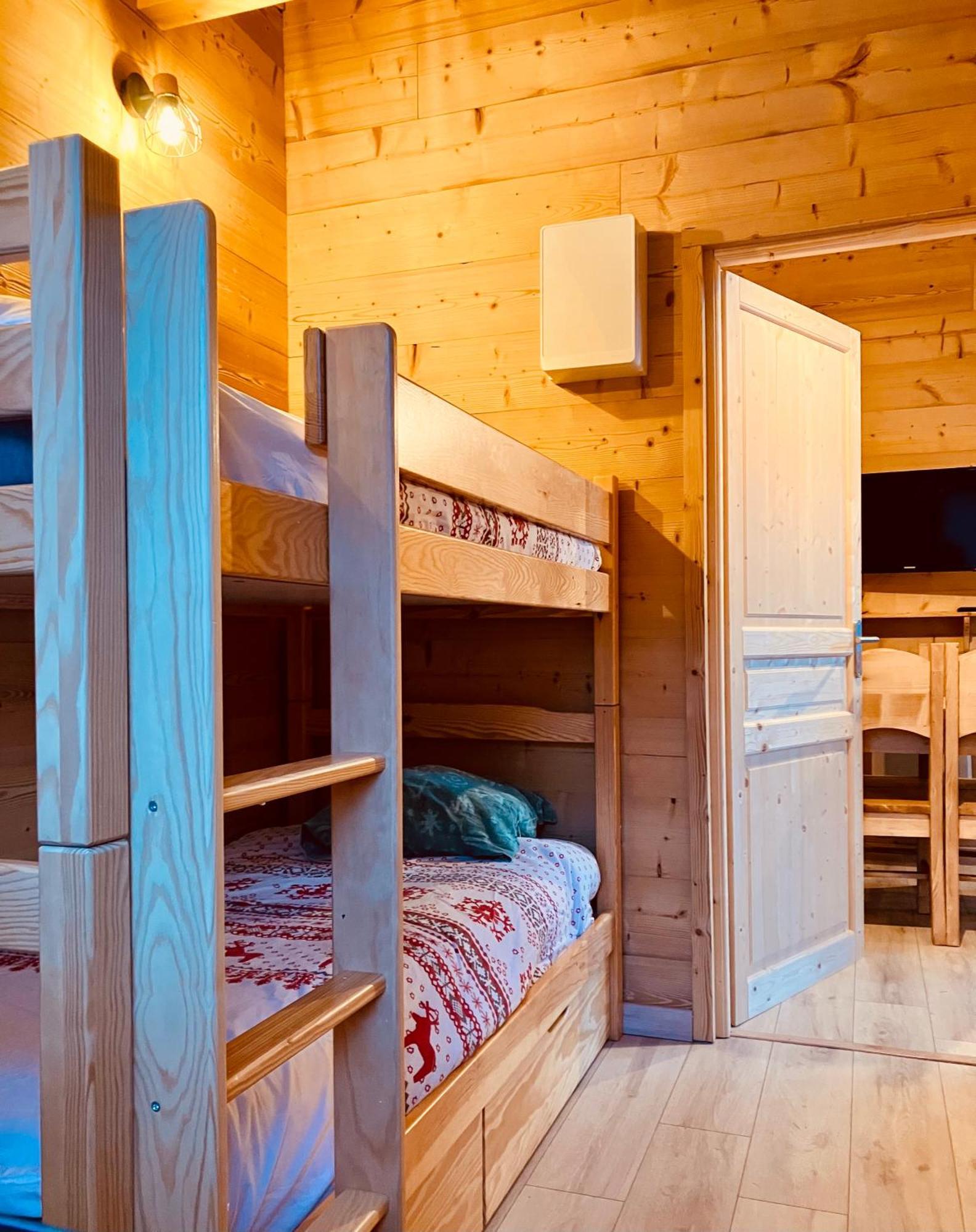 Camping L'Enclave Mobil-Home Estavar Zewnętrze zdjęcie
