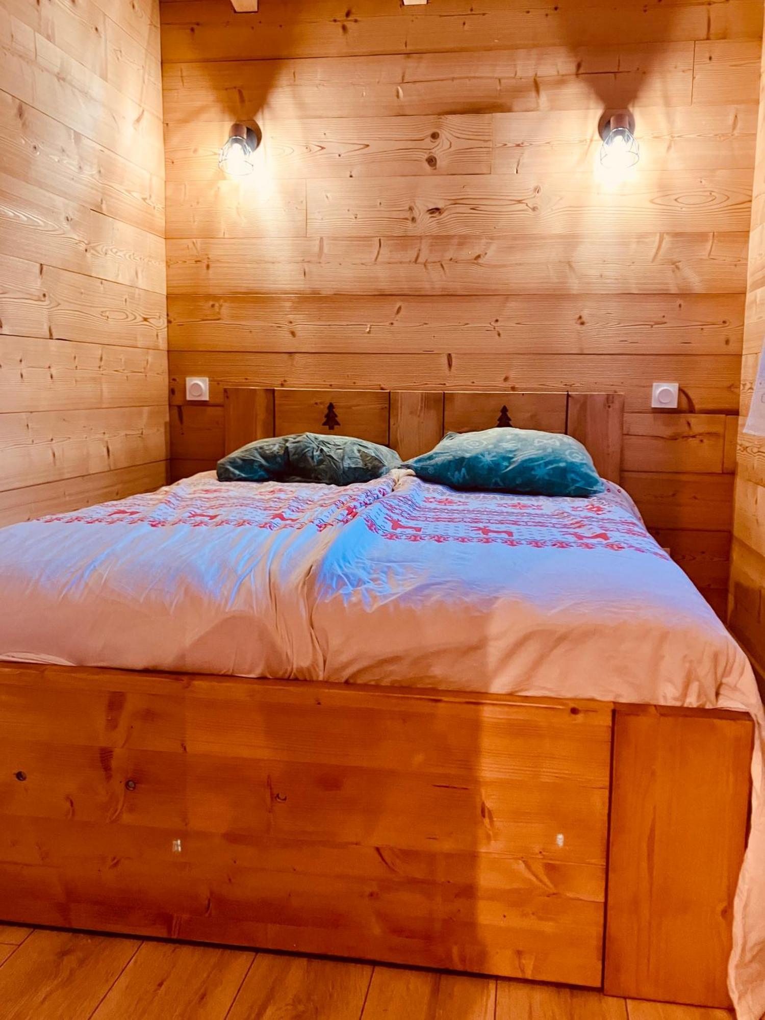 Camping L'Enclave Mobil-Home Estavar Zewnętrze zdjęcie
